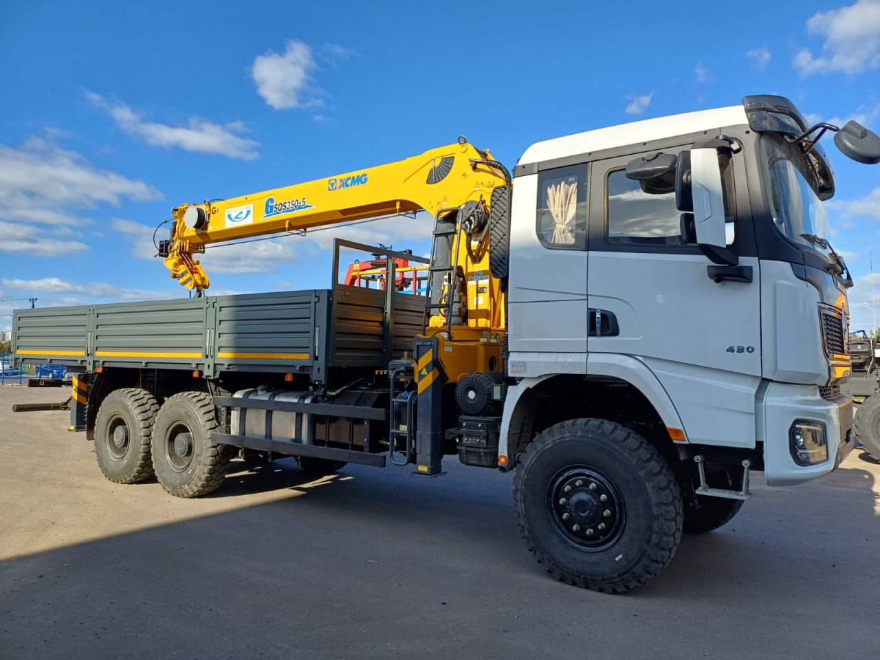 КМУ XCMG sqs350-5